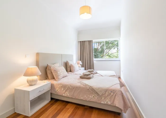 Duskline Arco da Calheta (Madeira)