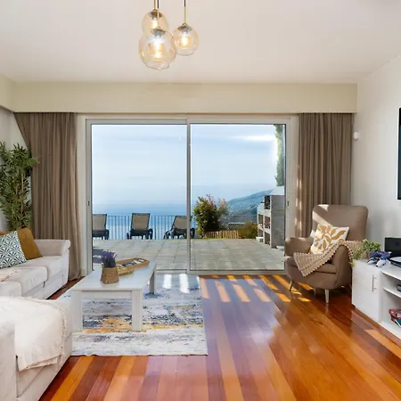 Villa Duskline By Lovelystay Arco da Calheta (Madeira)